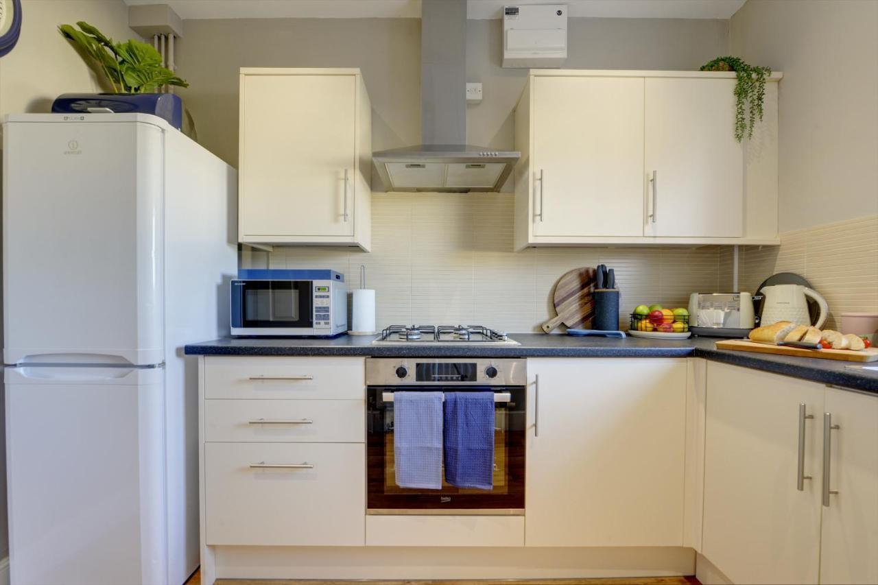 Regency Nest By Spa Town Property - Stylish 3 Bedroom Apartment On 2 Floors, Central Royal Leamington Spa Exterior foto
