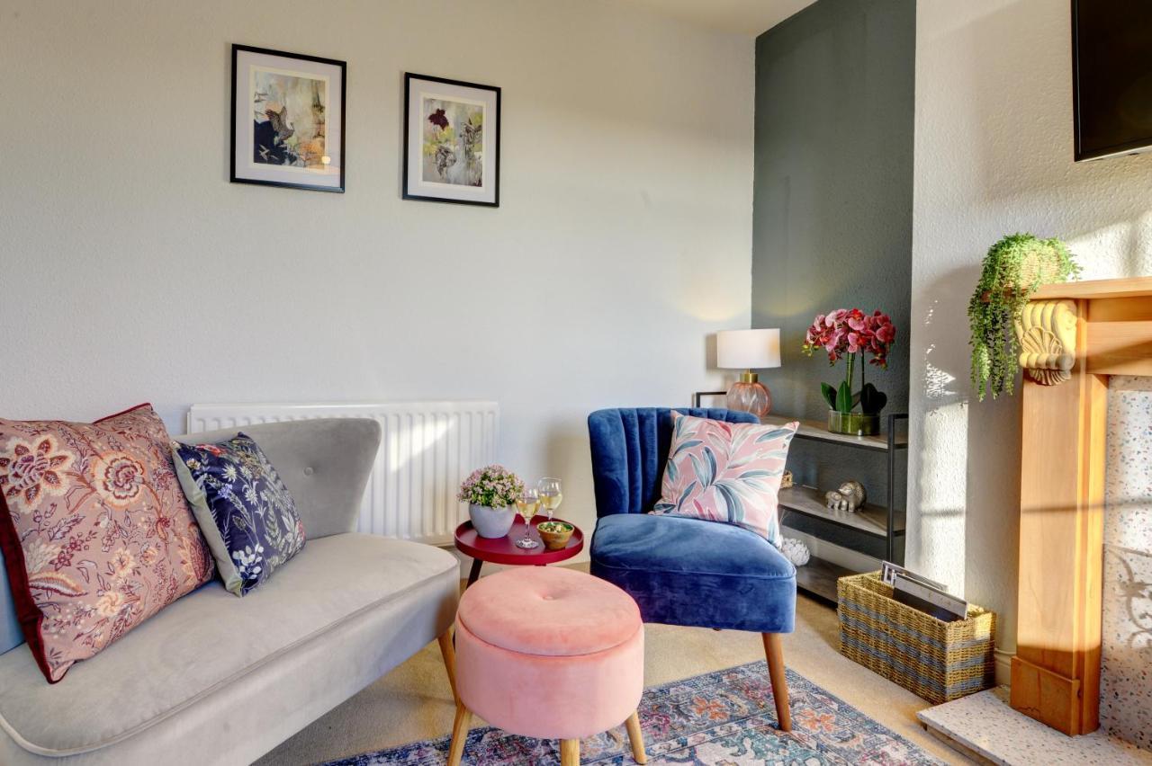 Regency Nest By Spa Town Property - Stylish 3 Bedroom Apartment On 2 Floors, Central Royal Leamington Spa Exterior foto